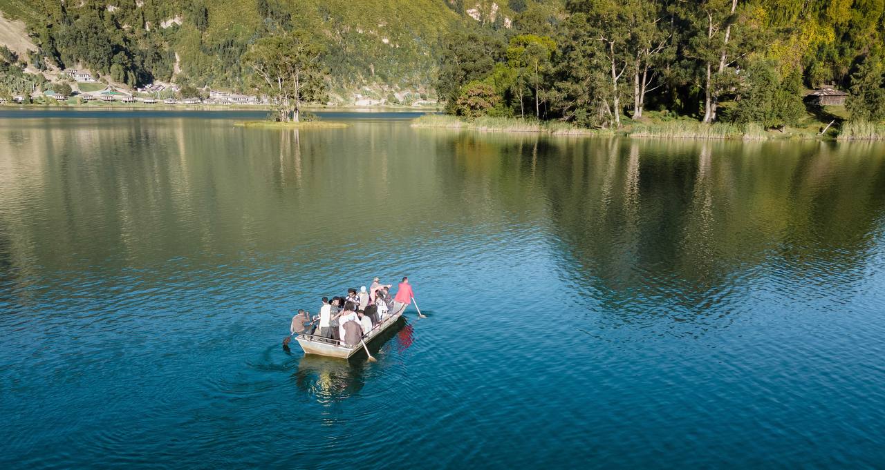 Wenchi Crater Lake Day Tour - #8